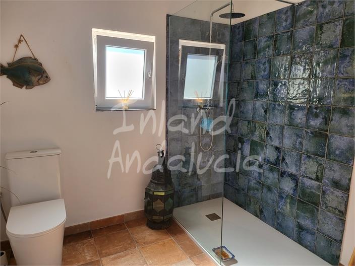 Image No.10-2 Bed Villa for sale