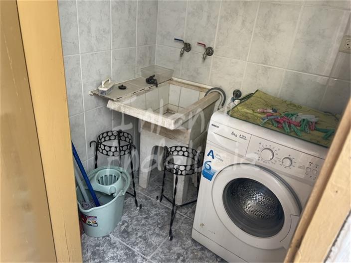 Image No.15-6 Bed House for sale