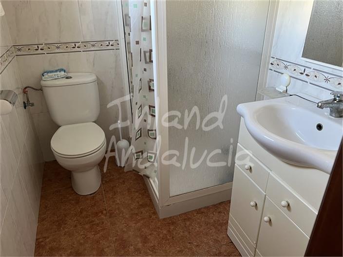 Image No.13-4 Bed House for sale