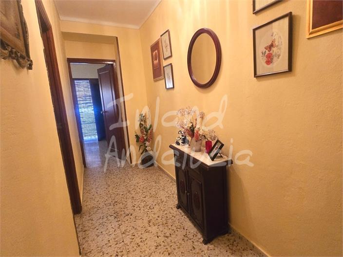 Image No.7-3 Bed Property for sale