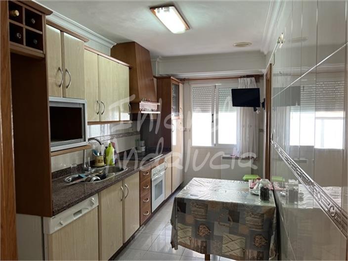 Image No.5-3 Bed House for sale