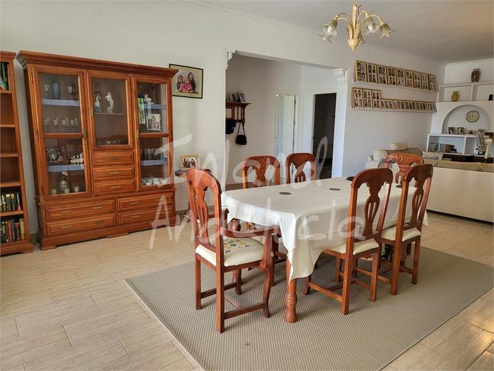 Image No.9-4 Bed Villa for sale