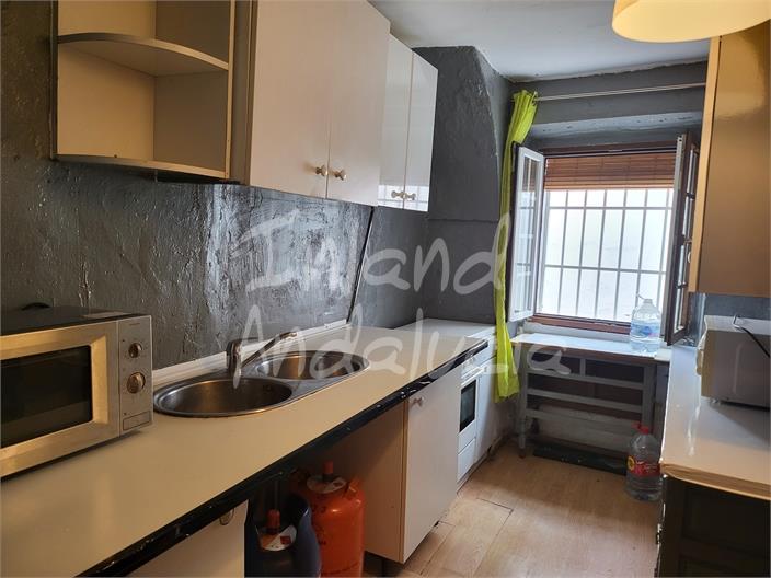 Image No.16-2 Bed House for sale