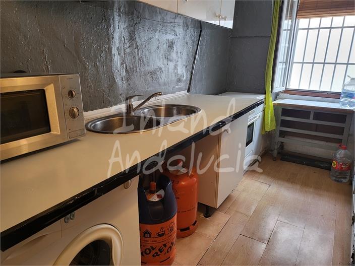 Image No.3-2 Bed House for sale