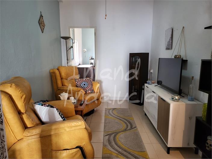 Image No.10-4 Bed House for sale