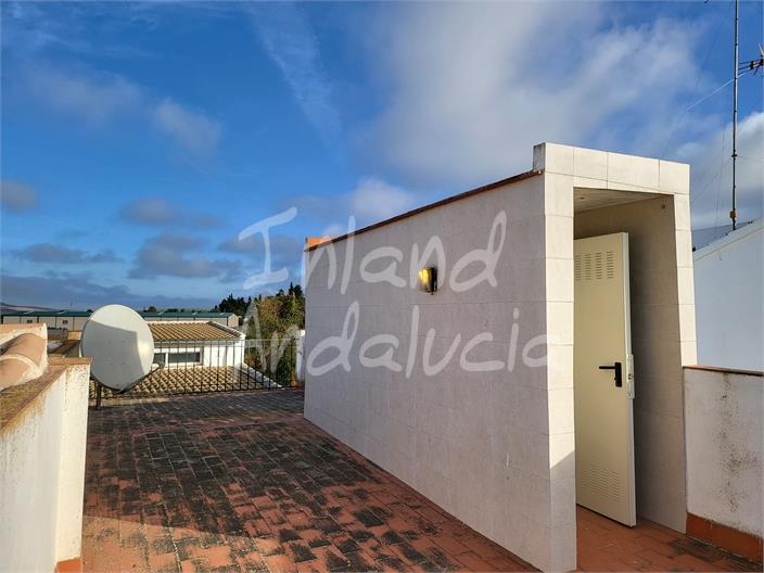 Image No.4-3 Bed House for sale