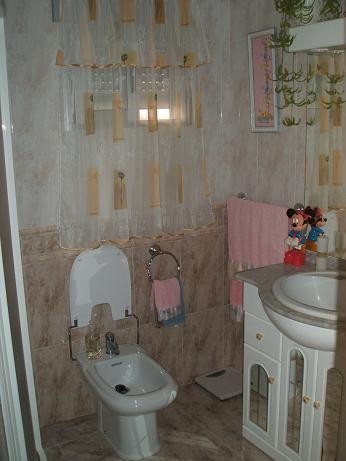 Image No.9-3 Bed Country House for sale