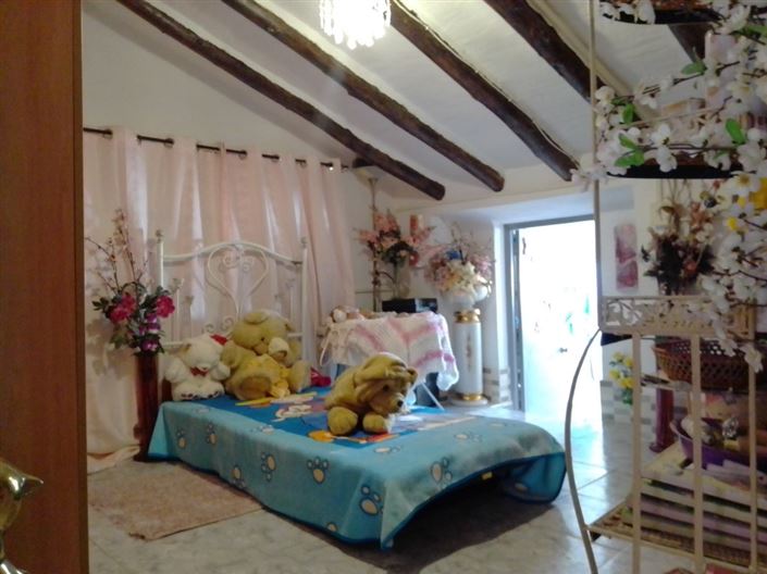 Image No.17-3 Bed Village House for sale