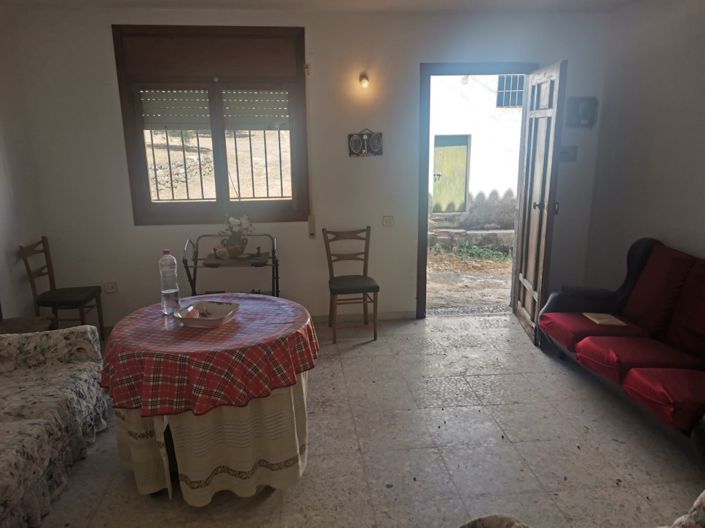 Image No.16-6 Bed Country House for sale