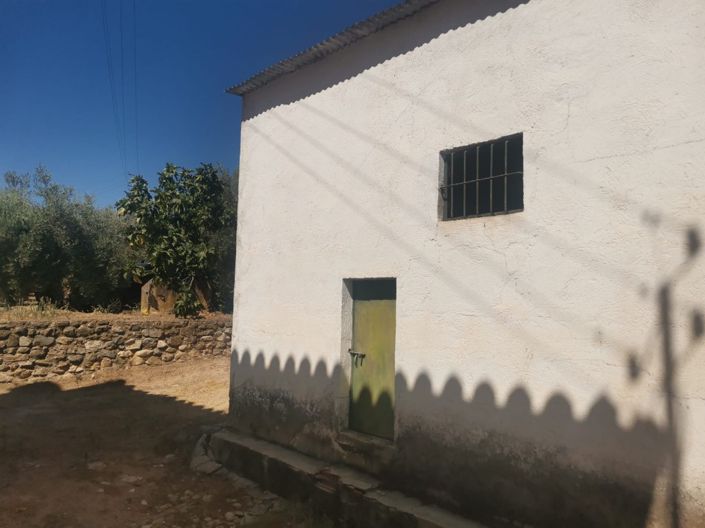 Image No.31-6 Bed Country House for sale