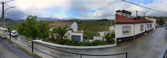 Image No.9-2 Bed Townhouse for sale