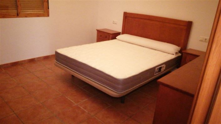 Image No.17-3 Bed Country Property for sale