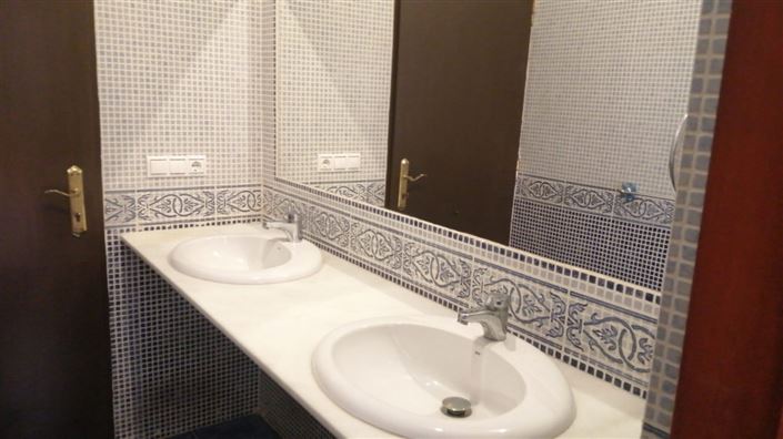 Image No.28-3 Bed Country Property for sale