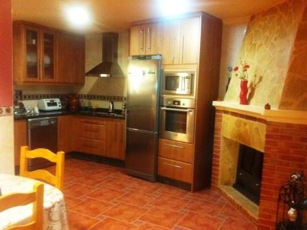 Image No.4-4 Bed Village House for sale