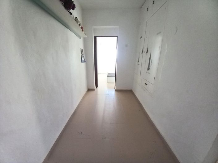 Image No.17-2 Bed Townhouse for sale