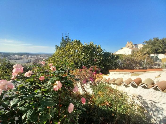 Image No.23-2 Bed Townhouse for sale