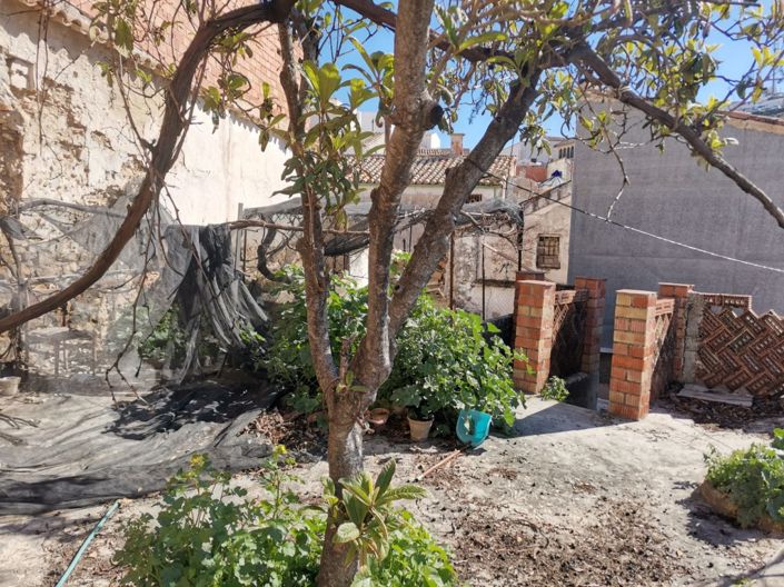 Image No.41-4 Bed Townhouse for sale