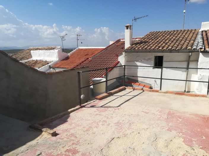 Image No.3-3 Bed Townhouse for sale