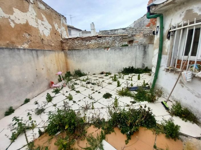 Image No.13-2 Bed Townhouse for sale