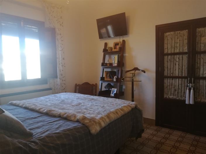 Image No.14-2 Bed Village House for sale