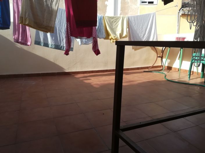 Image No.11-3 Bed Commercial for sale