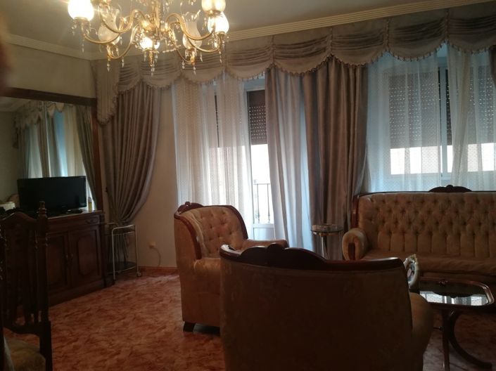 Image No.5-3 Bed Commercial for sale