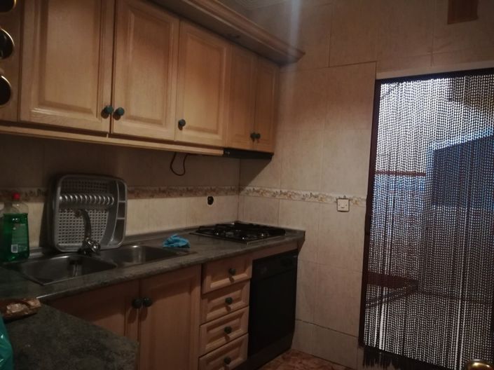 Image No.9-3 Bed Commercial for sale