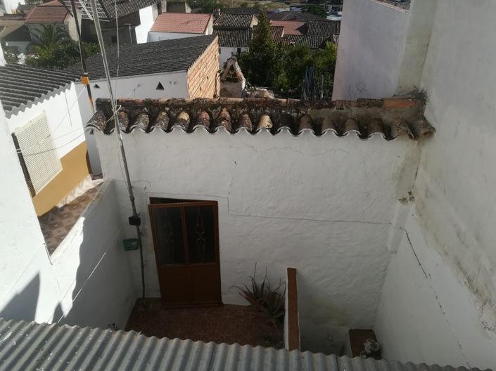 Image No.10-3 Bed Townhouse for sale