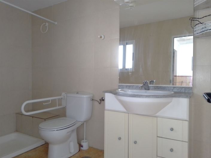 Image No.10-3 Bed Bungalow for sale