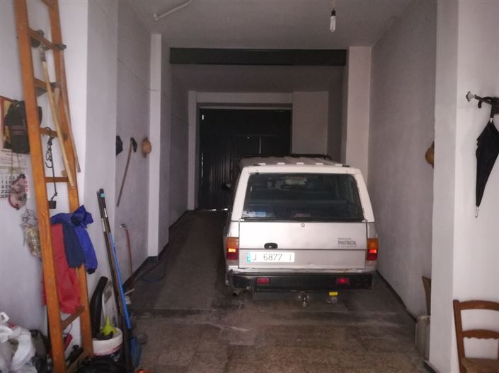 Image No.4-7 Bed Apartment for sale