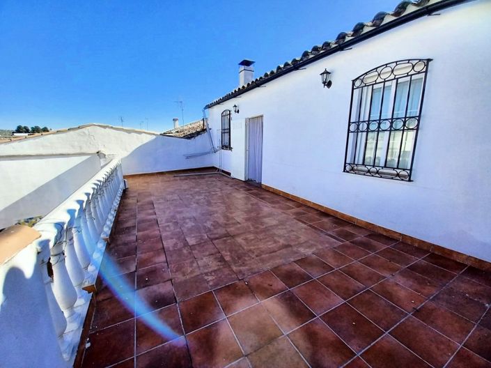 Image No.26-5 Bed Village House for sale