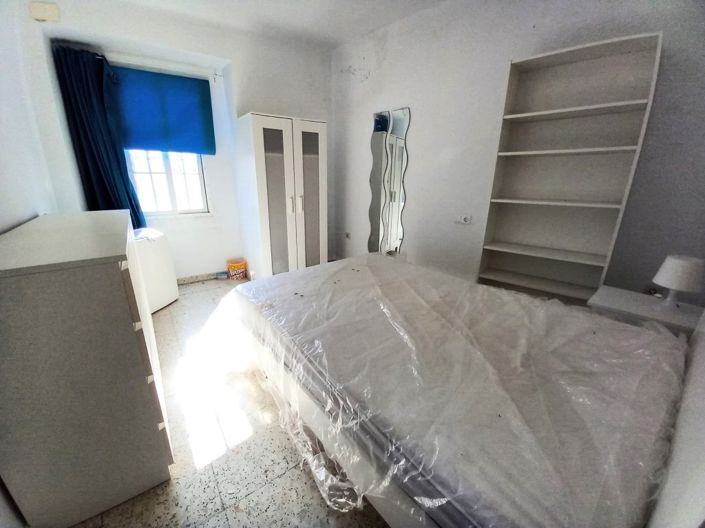 Image No.32-5 Bed Village House for sale