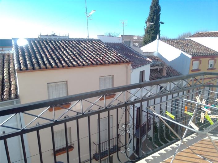 Image No.18-3 Bed Apartment for sale