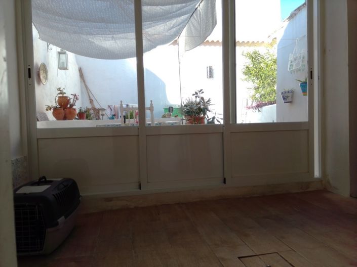 Image No.10-2 Bed Townhouse for sale