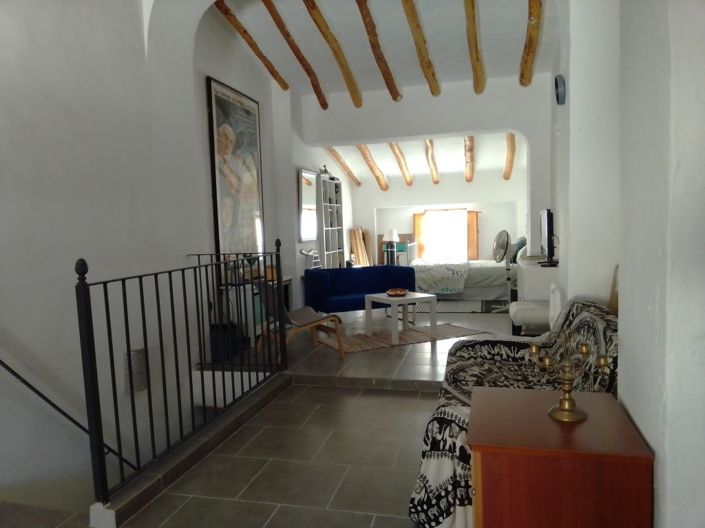 Image No.26-2 Bed Townhouse for sale