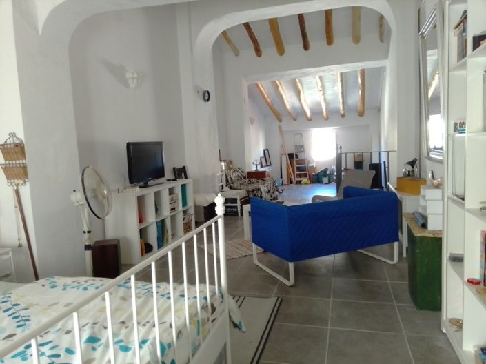 Image No.28-2 Bed Townhouse for sale