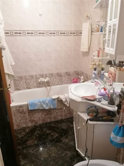 Image No.24-3 Bed Commercial for sale