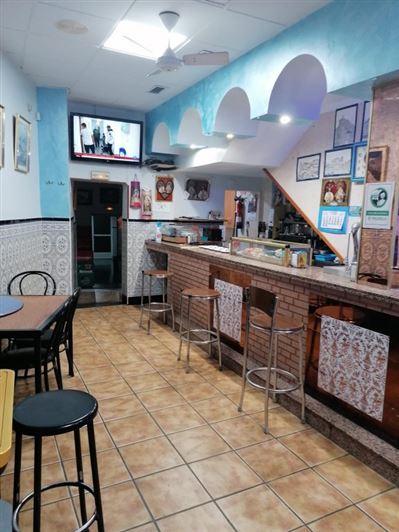 Image No.4-3 Bed Commercial for sale