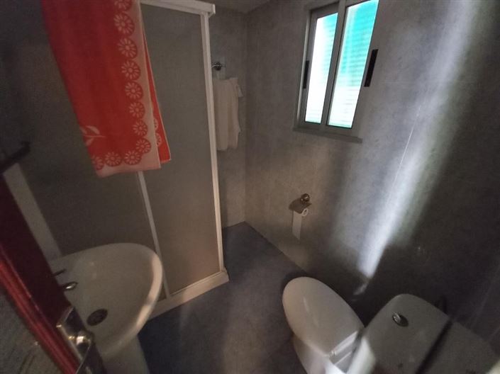 Image No.14-4 Bed Townhouse for sale