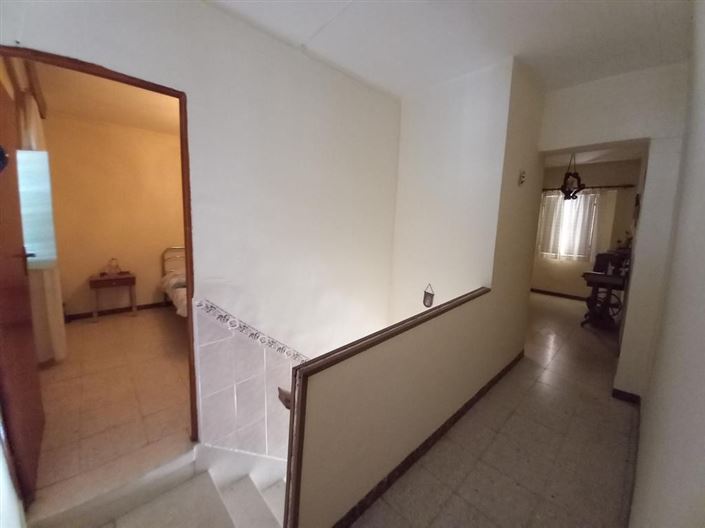 Image No.23-4 Bed Townhouse for sale