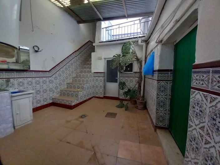 Image No.22-3 Bed Townhouse for sale