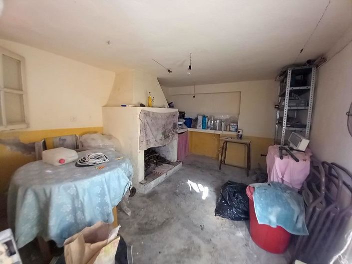 Image No.21-4 Bed Townhouse for sale