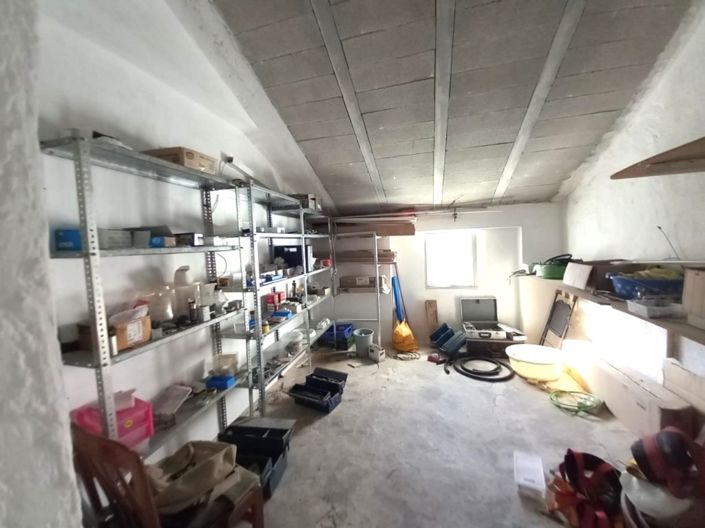 Image No.25-4 Bed Townhouse for sale