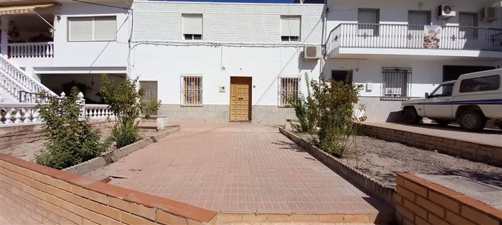 Image No.2-4 Bed Village House for sale