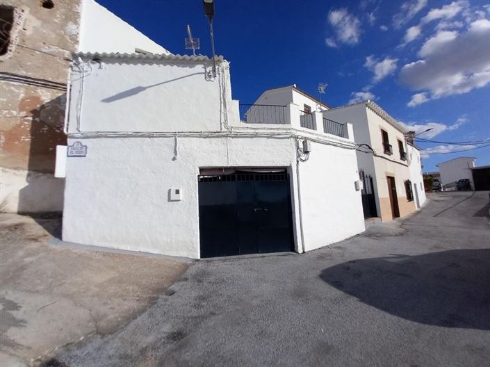 Image No.23-4 Bed Village House for sale