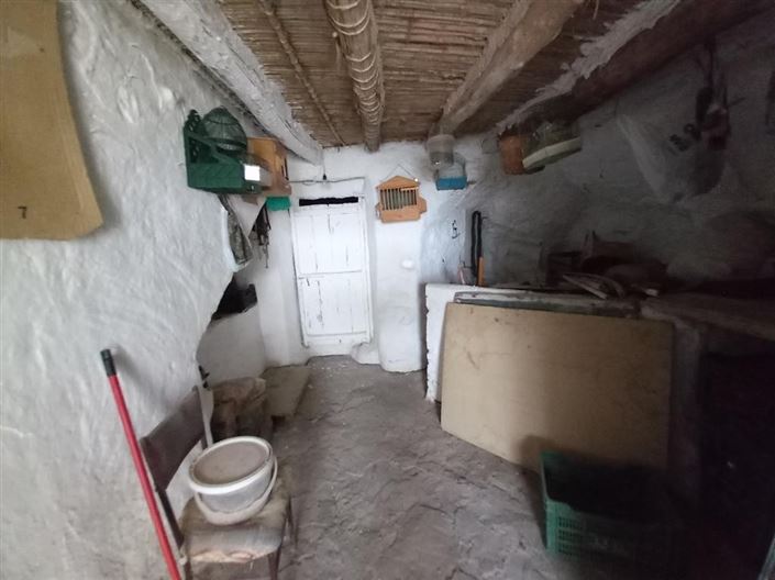 Image No.26-4 Bed Village House for sale