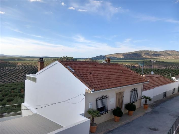 Image No.32-4 Bed Village House for sale