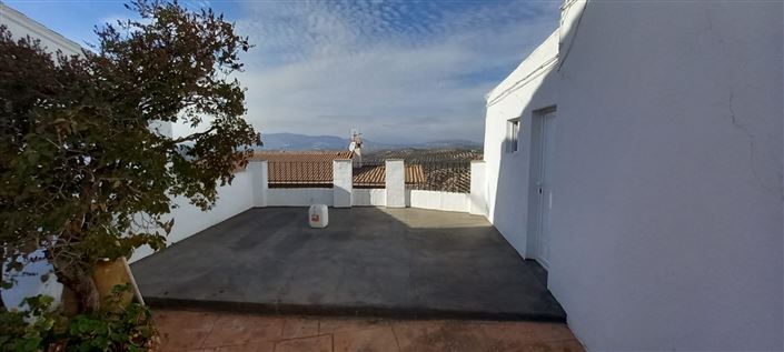 Image No.5-4 Bed Village House for sale