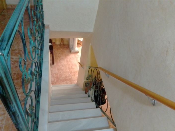 Image No.23-4 Bed Townhouse for sale