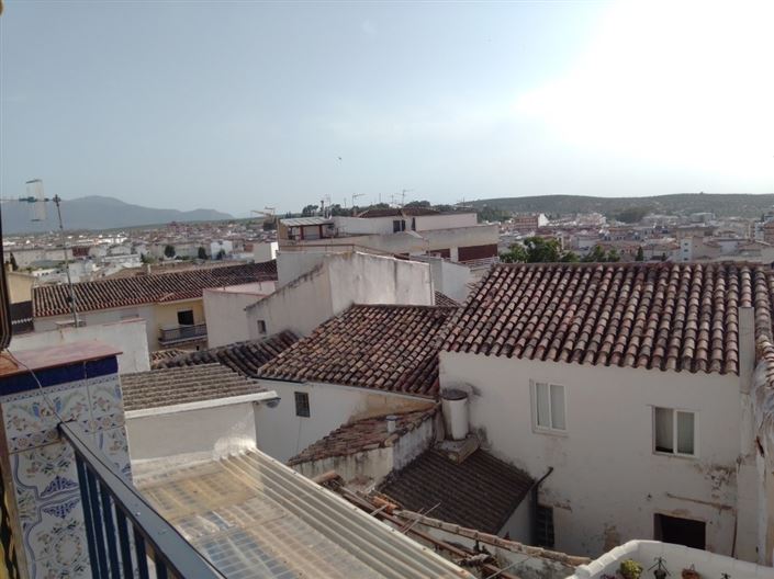 Image No.39-4 Bed Townhouse for sale